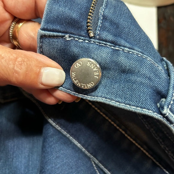 Authentic Women’s Valentino Jeans medium-dark wash, mid rise. Size 28 - Picture 7 of 14